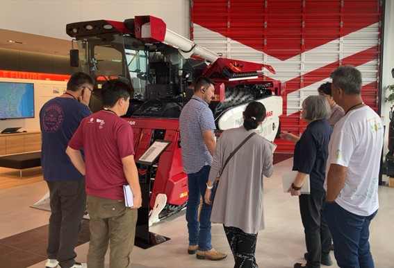 日系農業者訪日技術研修（スマート農業）の様子（2）